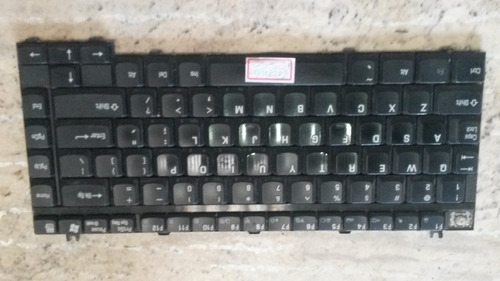 Teclado Usado Notebook Toshiba Modelo P25-s507 Funcionando