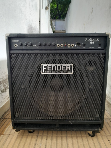 Amplificador De Bajo Fender Rumble 150