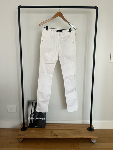 Jeans Hombre Replay Blanco Con Roturas Talle 28 No Rochas