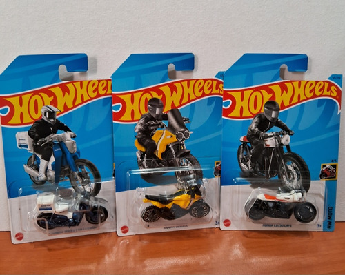 Hot Wheels Tercia De Motos (honda Cafe, Ducati Y Super Cub)