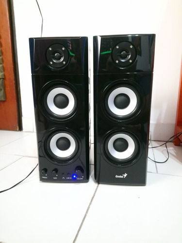 Parlantes Genius Sp-hf1800a Pc 3 Vías 220 V En Madera Negra