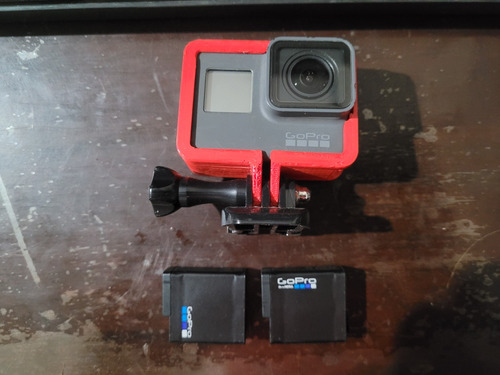 Gopro Hero 5 Black Con Accesorios Bateria Extra Y Micro Sd