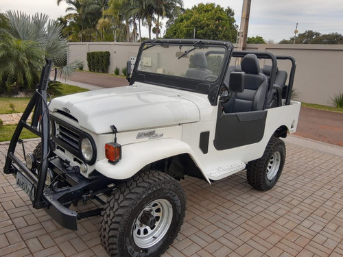 JEEP TOYOTA BANDEIRANTE