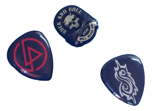 Set X 3 Prendedores Resina Bandas De Rock (tipo Pin) Broche 