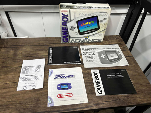 Gameboy Advance Solo Caja Con Manuales