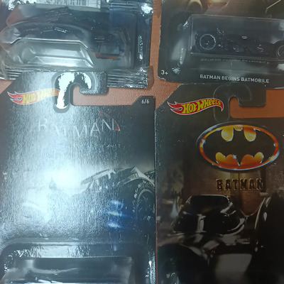 Lote De 4 Bati Móviles Hot Wheels Negro