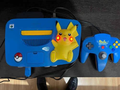 Nintendo 64 Pikachu Edition Japonés