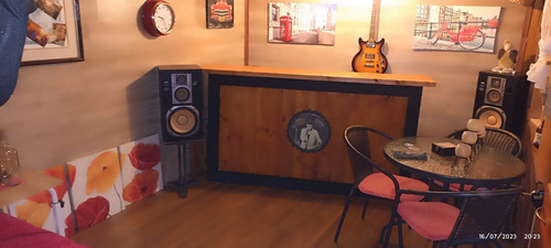 Mueble Bar Estilo Rústico