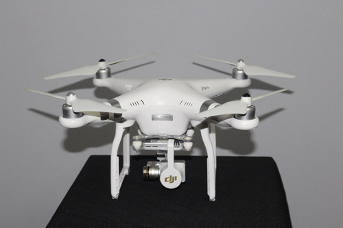 Drone Dji Phantom 3 Advanced Con Cámara 2.7k White 2 Batería