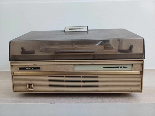 Antiguo Tocadiscos Winco 3050 E Con Detalle