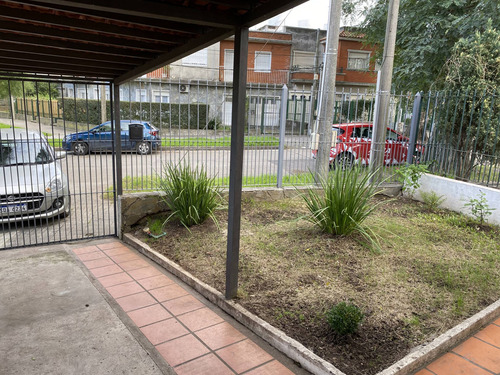 Venta Casa Ph Con 1 Dormitorio En Malvin - Imagen 3