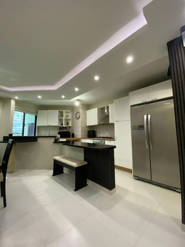 Apartamento Totalmente Amoblado, Naguanagua, Urb. Mañongo. Spjg - Imagen 4