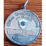 Medalla Gimnasia Y Esgrima  Plata 900 Socio Vitalicio 1966