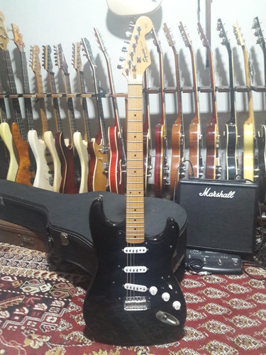 Guitarra Fender Squier, Com Mods Black Strat David Gilmour 
