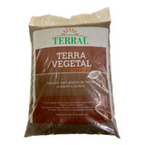 Terra Vegetal Adubada Com Esterco Para Hortas - 5 Kg Terral