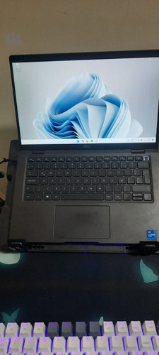 Laptop Dell Latitude 7420 