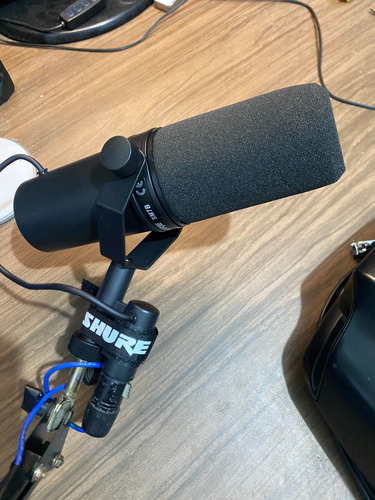 Microfone Podcast Shure Sm Sm7b Dinâmico Cardioide Preto