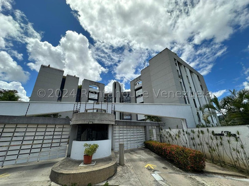 Apartamento Remodelado Residencias Concorde Plaza En Calle Cerrada En Venta En Colinas Del Tamanaco Calle Santa Cruz Caracas