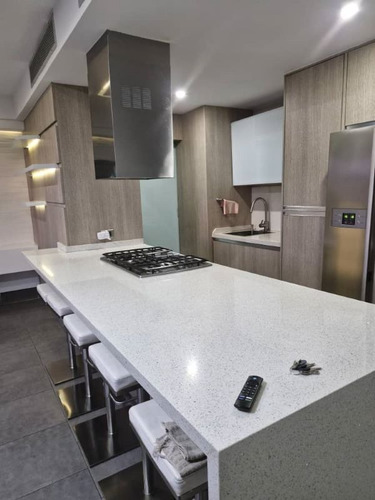 En Venta Apartamento Totalmente Remodelado En Conjunto Residencial Vistapo Urbanizacion Trigaleña Valencia. St