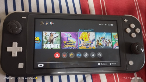 Nintendo Swich Lite Con 3 Juegos Virtuales 