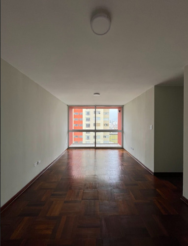Alquiler De Departamento (piso 10) Y Estacionamiento