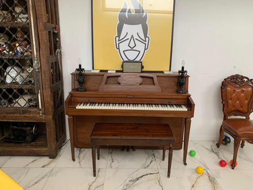 Piano Vertical Baldwin