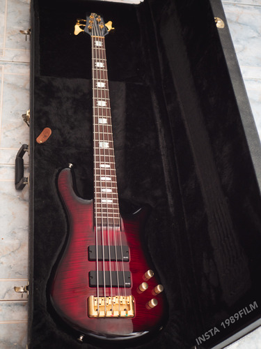 Bajo Spector Ns5cr Fm, Checo, Escala 35'', Estuche Original 