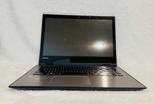 Laptop Toshiba Satellite E45dw