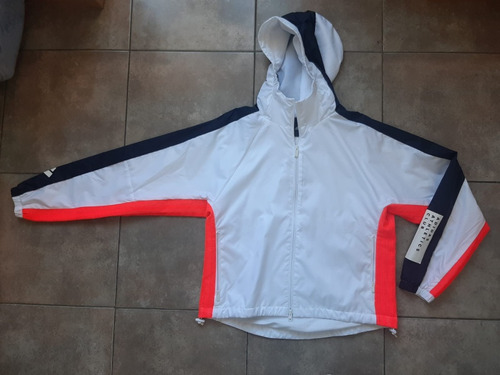 Campera Deportiva