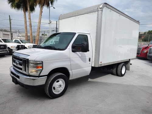  2017 Ford E350 Cutawey