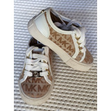 Zapatillas De Niña Marca Michael Kors. 