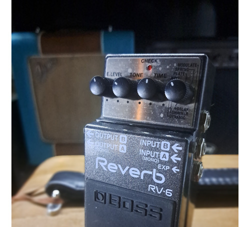 Pedal Efecto P/ Guitarra Boss Rv6 Digital Reverb & Delay Cuo