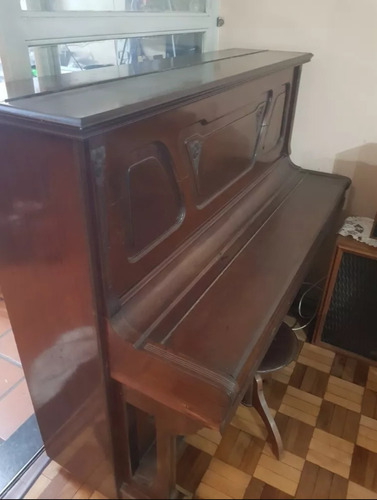 Piano De Armário F. Essenfelder