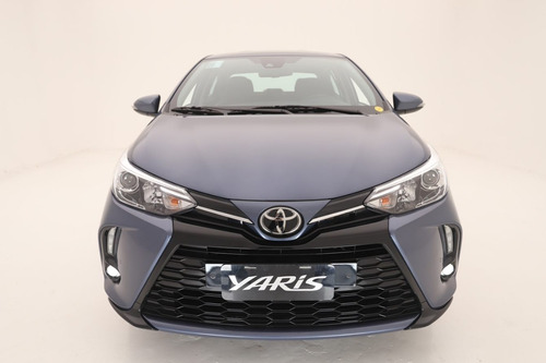 Toyota Yaris Xls Cvt 4p L6 Sedán 2024