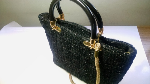 Cartera Negra Vintage Con Corre Impecable Estado Unica