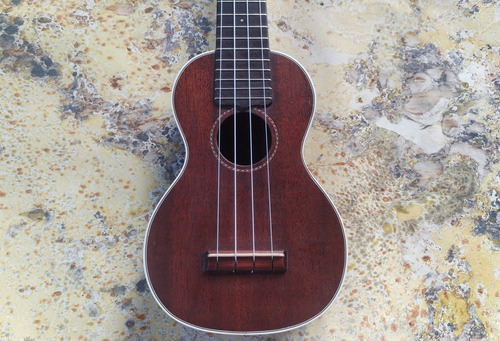 Ukelele Gibson Uke-2 | Soprano, All Mahogany, 1920 Ukulele