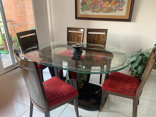 Comedor De 6 Puestos Con Vidrio Tallado, Hecho En Madera 