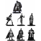 Dc Collectibles Batman Mini Figura En Blanco Y Negro, Paquet