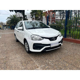 Toyota Etios 6 Mt X 2019