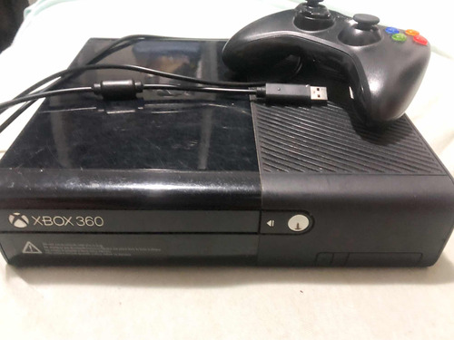 Video Game Xbox360 E + Controle