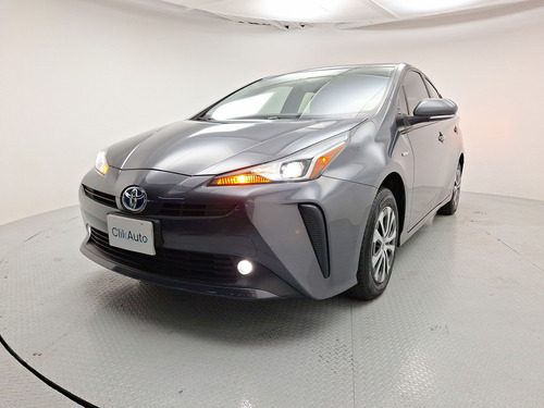 Toyota Prius Premium 