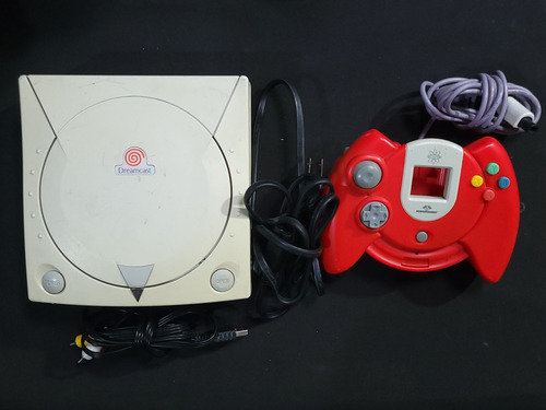  Consola Sega Dreamcast + Control + Cables