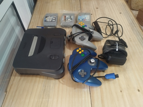 Nintendo 64 Com 2 Controles E 3 Jogos