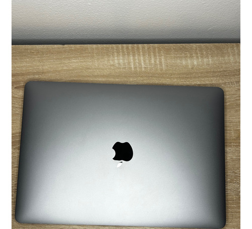 Macbook Pro 2017 256gb 8gb Ram