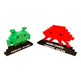 Figuras Retro Gamer Space Invaders X 2 Unidades 