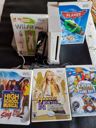 Nintendo Wii Standard Color Blanco + 1 Control + 5 Juegos