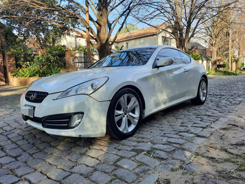 Hyundai Genesis 2011 3.8 Coupe 300cv 6at