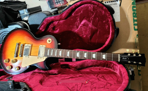 Gibson Les Paul Studio Deluxe Fireburst /ñ Fender Prs Ibanez