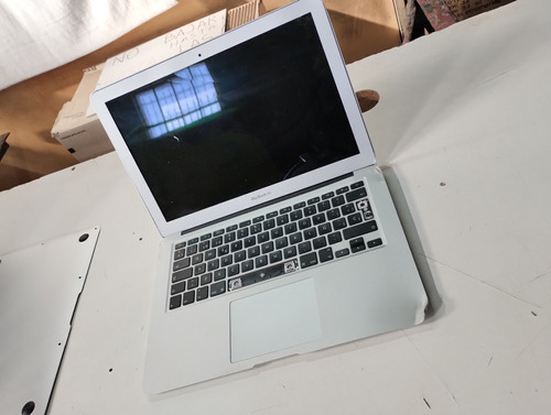 Apple Macbook Air Repuesto, Mother, Bat, Pantalla - A1369