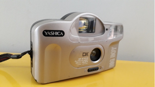 Camera Fotográfica Antiga Yashica Big Boy Dx Bf-6700